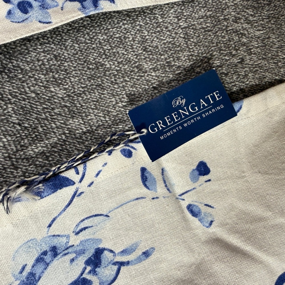 GreenGate Amanda Indigo Floral Cotton Apron Blue White Rose One Size NWT - Picture 3 of 8